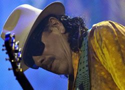 Carlos Santana
