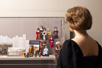 Six Lives: The Stories of Henry VIII’s Queens,
Installation Views © David Parry