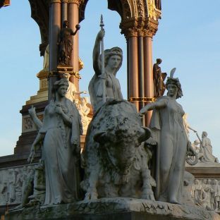 Albert Memorial a Kensington Gardens