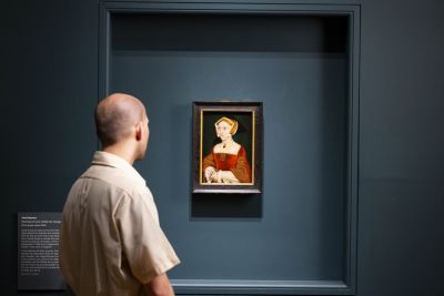 Six Lives: The Stories of Henry VIII’s Queens, 
Installation Views © David Parry