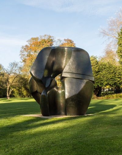 Henry Moore: Locking Piece 1962-63.