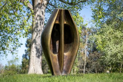 Henry Moore: Large Totem Head 1968.
