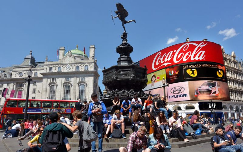 Piccadilly Circus