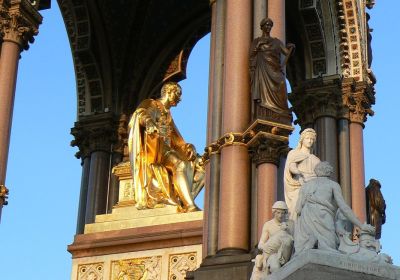 Albert Memorial a Kensington Gardens