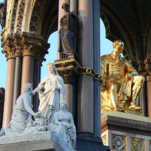 Albert Memorial a Kensington Gardens