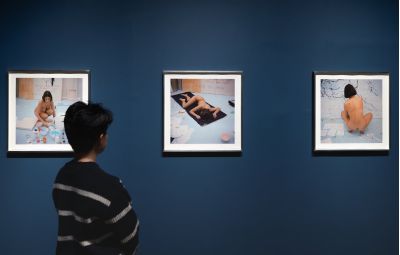 Tracey Emin: A Second Life Tate Modern installation view with Naked Photos – Life Model Goes Mad 1996.