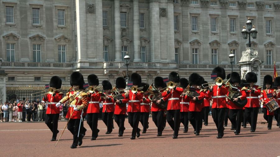 Il Cambio della Guardia a Buckingham Palace