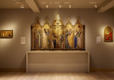 24. The Medieval and Early Renaissance Gallery at The Courtauld Gallery. Photo © David Levene