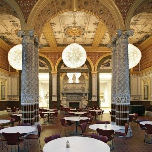 V&A Cafe © Victoria and Albert Museum, London