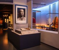 Gallery image of print by Kapulani Landgraf © The Trustees of the British Museum, Photo by MKH