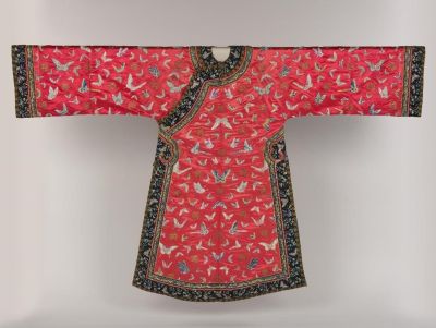 Woman’s informal court robe, China, 1895–1911 © The Metropolitan Museum of Art, New York